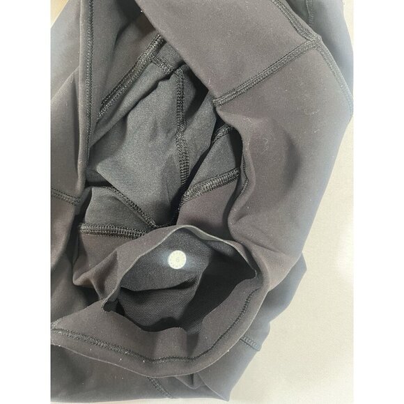 Lululemon In Movement Crop Everlux Vintage Black Size 6 - Picture 3 of 7